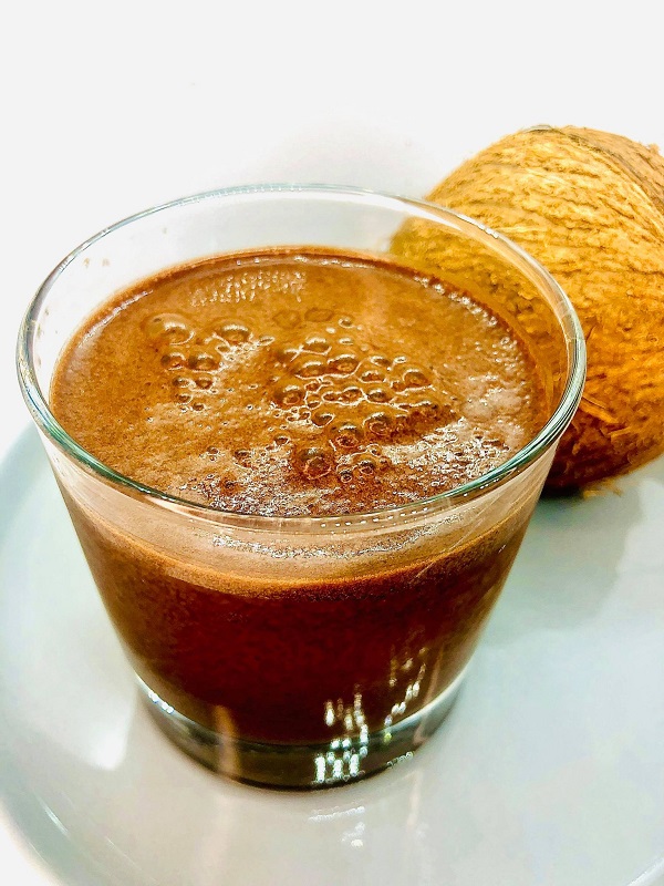 Easy Raw Chocolate Smoothie