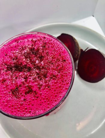 Easy Healthy Hot Pink Smoothie