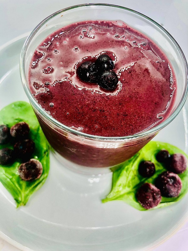 Vegan Antioxidant Blueberry Smoothie