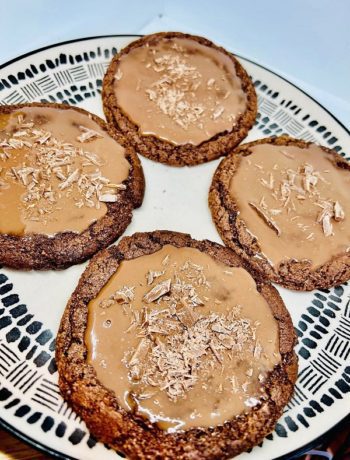 Crumbl Cookies Mom's Recipe - Chocolate