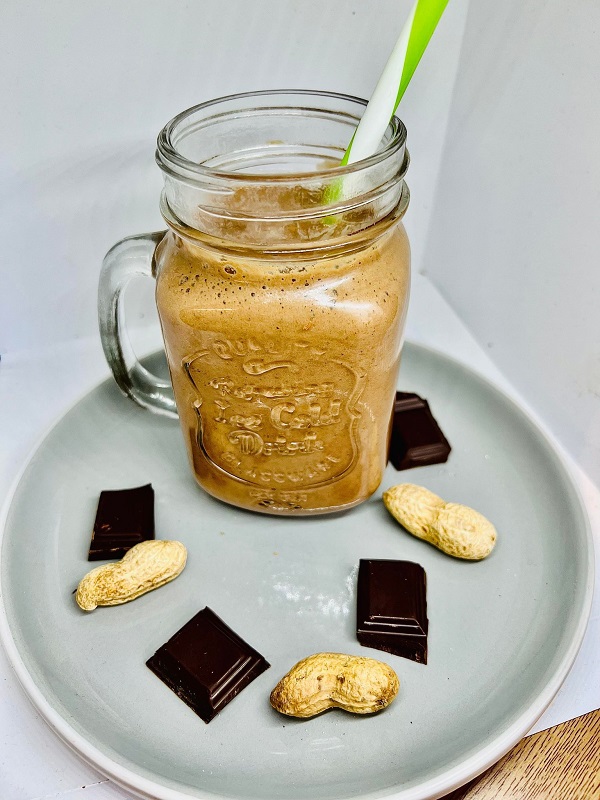 Peanut Butter Cup Smoothie Recipe