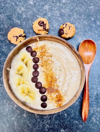 Healthy Cookie Dough Smoothie Bowl