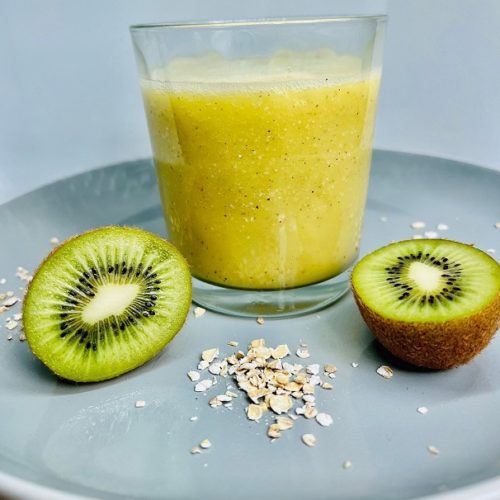Healthy Mango Kiwi Smoothie