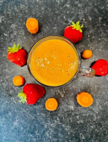 Carrot Strawberry Smoothie