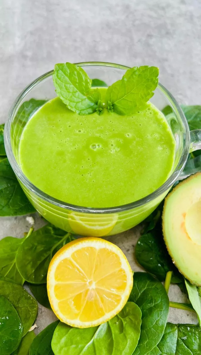 Cleansing Keto Green Smoothie