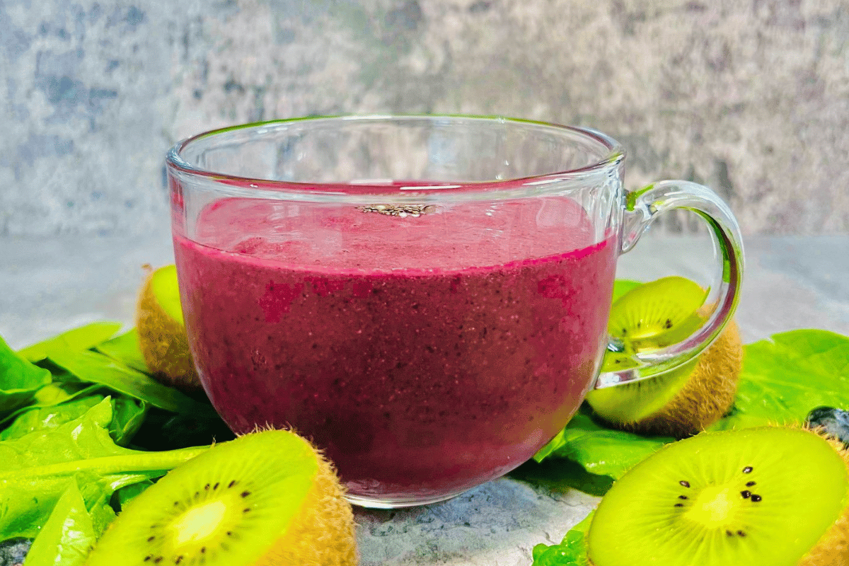 Holiday Detox Smoothie filled into a glass cup